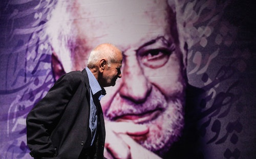 چه هنرمندانی در مراسم تولد پرویز بهرام شرکت کردند؟ 