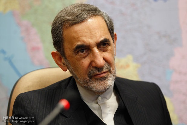 ایستادگی بشار اسد،پاشیدن خاک مرگ بر سازمان ملل، دلارهای سعودی و نقش آمریکا در منطقه از نگاه ولایتی