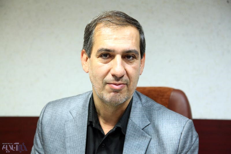 مدیر خانه مطبوعات قم خبر داد؛ غبار روبی مزار شهدا توسط خبرنگاران قم
