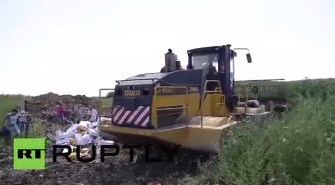 از بین بردن ۱۰ تُن پنیر خارجی در روسیه