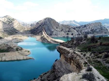 مدیرعامل شرکت آب منطقه ای تخریب بستر رودخانه ها و مسیل ها تهدیدی جدی فراروی منابع آبی ایلام است مدیرعامل شرکت آب منطقه ای تخریب بستر رودخانه ها و مسیل ها تهدیدی جدی فراروی منابع آبی ایلام است