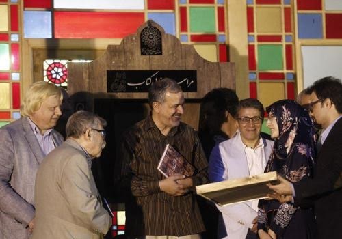 رونمایی از سلسبیل با حضور مسجدجامعی/ تهران را از زوایه‌ای دیگر ببینید