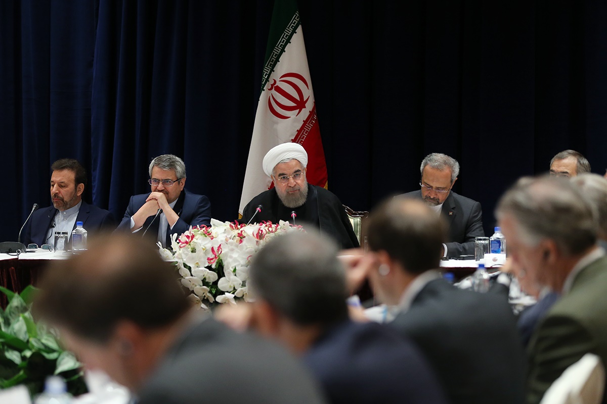 توصیه روحانی به مدیران تجاری آمریکا: یکی از راه های کاستن فاصله ایران و آمریکا، همکاری اقتصادی است