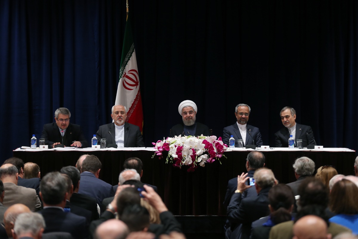 رییس جمهور: جمهوری اسلامی ایران صراحتاً اعلام می‌کند، متعهد به اجرای برجام است