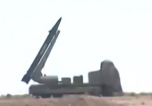 لحظه شلیک موشک های بالستیک ارتش سوریه