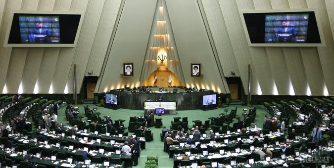اسامی 21 نماینده عضو جبهه پایداری و فراکسیون اقلیت مجلس معترض به سخنان روحانی در مورد رد صلاحیت‌ها