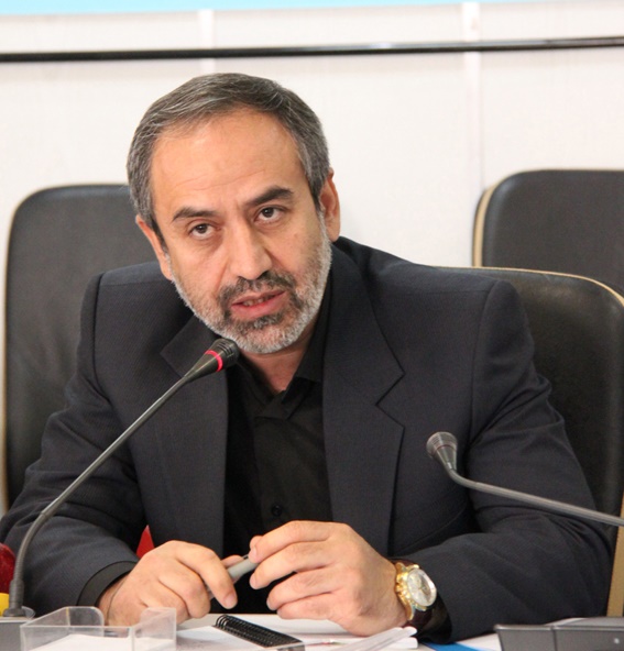 74 عضو هیئت‌علمی دانشگاه به کمک صنعت لرستان آمده‌اند
