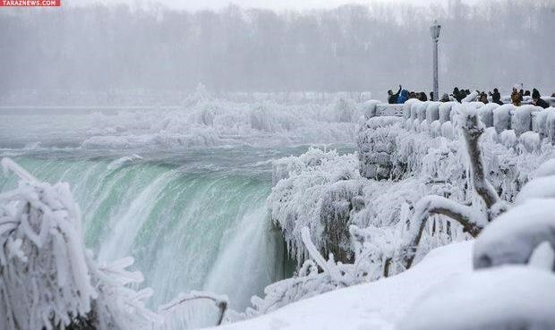 نیاگارا بزرگترین آبشار جهان یخ زد! / عکس