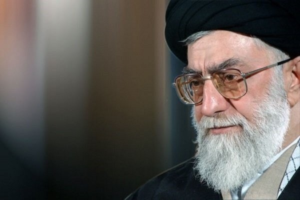 رهبر معظم انقلاب درگذشت برادر سردار صفوی را تسلیت گفتند