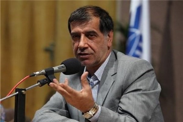 باهنر: دنبال کسی نیستیم که مقابل روحانی قرارگیرد /احمدی‌نژاد حاضر به همکاری با اصولگرایان نشد