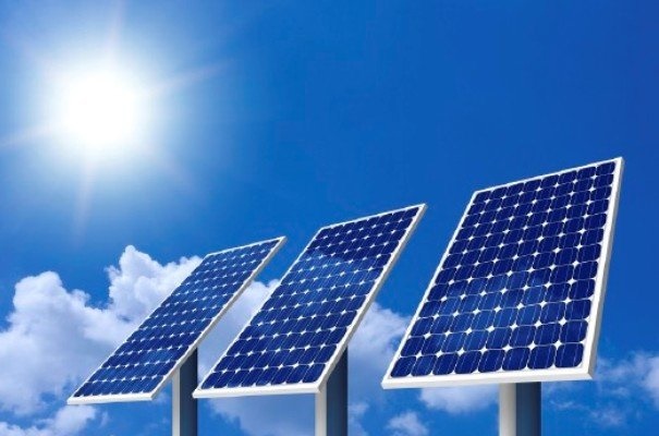 توسط پژوهشگاه مواد و انرژی؛ فناوری برق خورشیدی در استان البرز توسعه می‌یابد