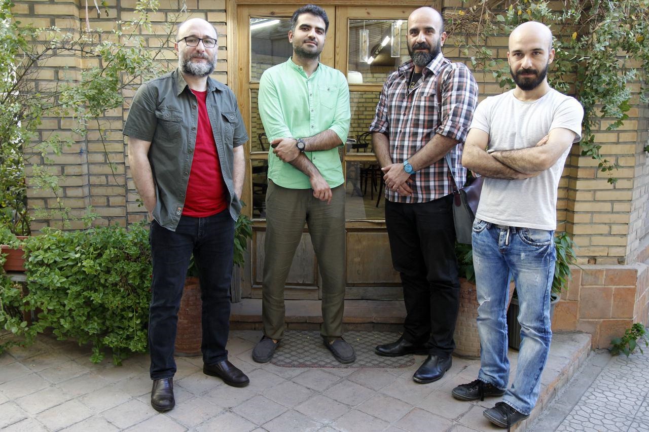 قصه یک تنهایی غریب