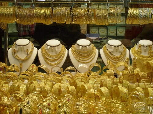 مدیرکل استاندارد همدان: عیار طلای استان به صورت مستمر، آزمایش می‌شود