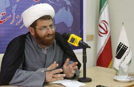 مدیرکل اوقاف و خیریه استان البرز:  بیان صحیح اهداف عاشورا در راس امور است 