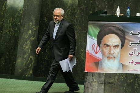پورابراهیمی:چرا سفرای ایران همه چیز بلدند به جز اقتصاد؟ /ظریف: سفرا نگران متهم شدن به فساد هستند