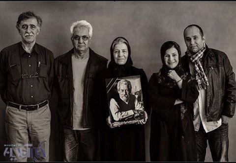 عکس | مازیار میری در کنار خانواده مرحوم داود رشیدی