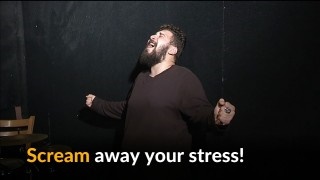 فیلم | استرست را فریاد بزن | ابتکار ویژه یک کتابفروشی در مصر را ببینید