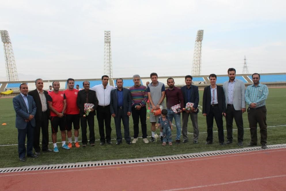 تجلیل از ده مربی فوتبال در شهر سمنان برگزار شد