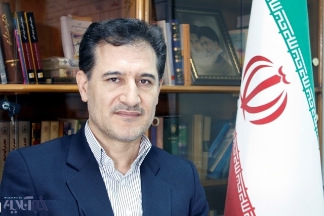 ماهیت ۱۳ آبان استکبارستیزی و مبارزه با عوامل سرسپرده آن است