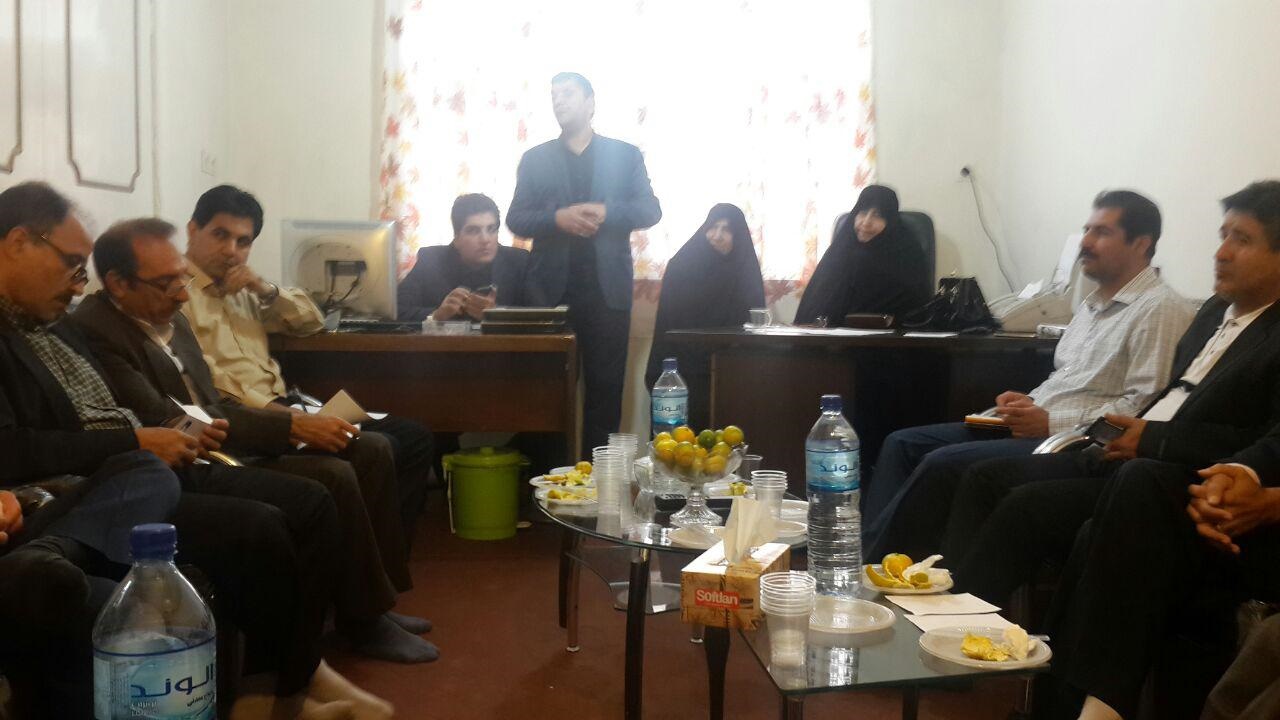 جلسه‌ی شورای هماهنگی احزاب و تشکل‌های اصلاح‌طلب لرستان برگزار شد 