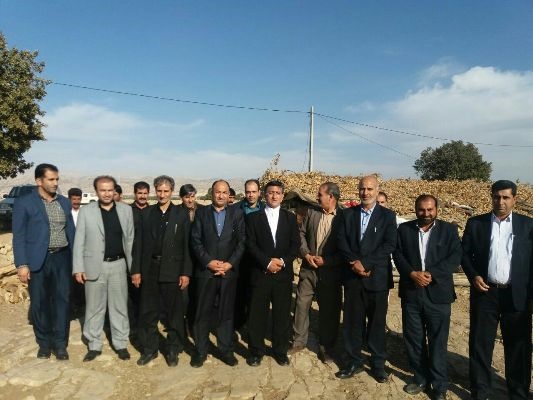 تاکید نماینده پلدختر بر حل مشکلات معیشتی عشایر منطقه تخت چان