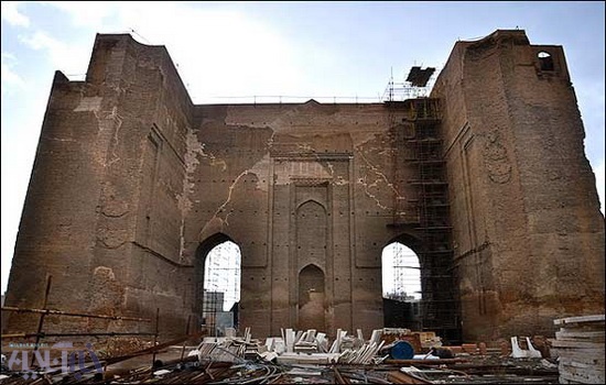 دستور استاندار آذربایجان شرقی برای حفاظت از بنای ارک تبریز