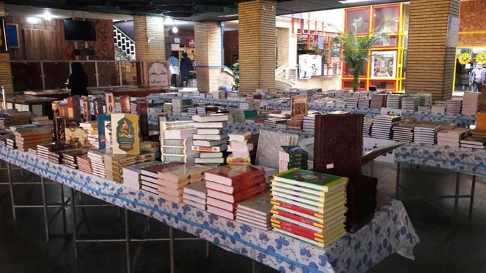 برپایی نمایشگاهی با ٥ هزار و ٨٠٠ عنوان کتاب در رشت