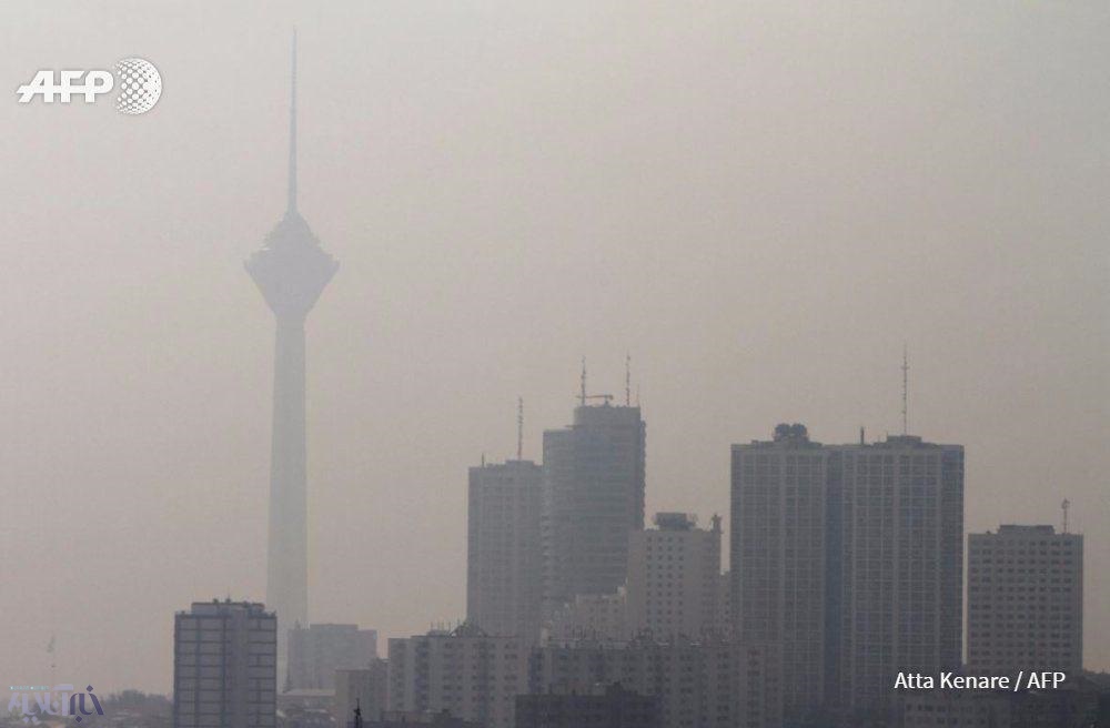 عکس | تصویری که خبرگزاری فرانسه از آلودگی شدید هوای تهران منتشر کرد