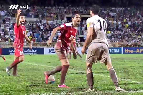 فیلم | لحظات درگیری شدید بازیکنان ایران و سوریه 