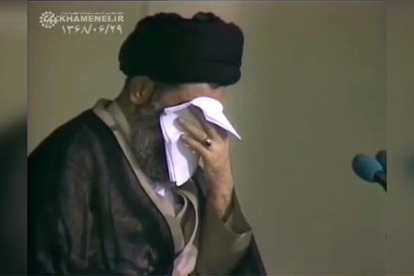 فیلم | مراسم عزاداری اربعین در اولین سال رهبری حضرت آیت‌الله خامنه‌ای