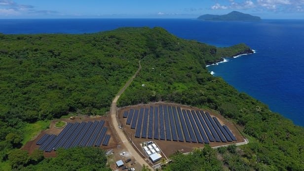 تامین انرژی مورد نیاز کل یک جزیره با خورشید/ابتکار جدید تسلا 