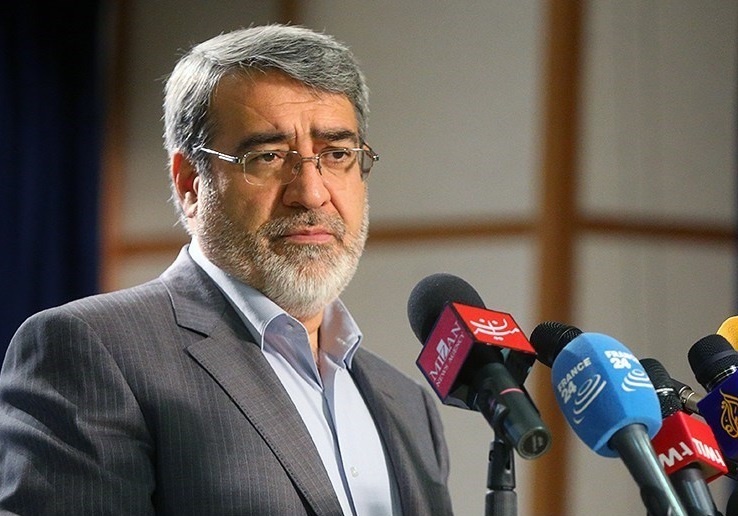 واکنش قاطع وزیر کشور به زمزمه افزایش فعالیت گروههای تروریستی در کشور واکنش قاطع وزیر کشور به زمزمه افزایش فعالیت گروههای تروریستی در کشور