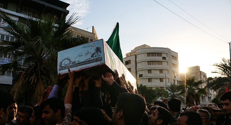 پیکر پاک پنج شهید گمنام دفاع مقدس در بندرعباس تشییع شد