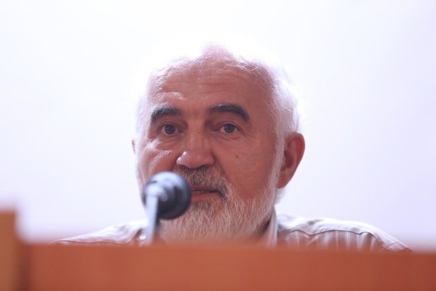 احمد توکلی: قالیباف گفت مدیونی اگر به من رحم کنی /واگذاری‌ها در اوایل به دستور شهردار بوده است