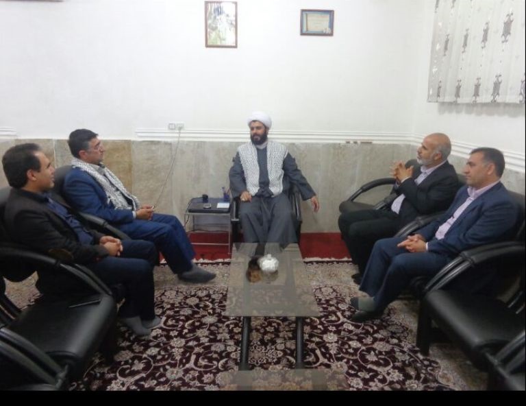 منازل حاشیه رودخانه کشکان در معرض سیل هستند  
