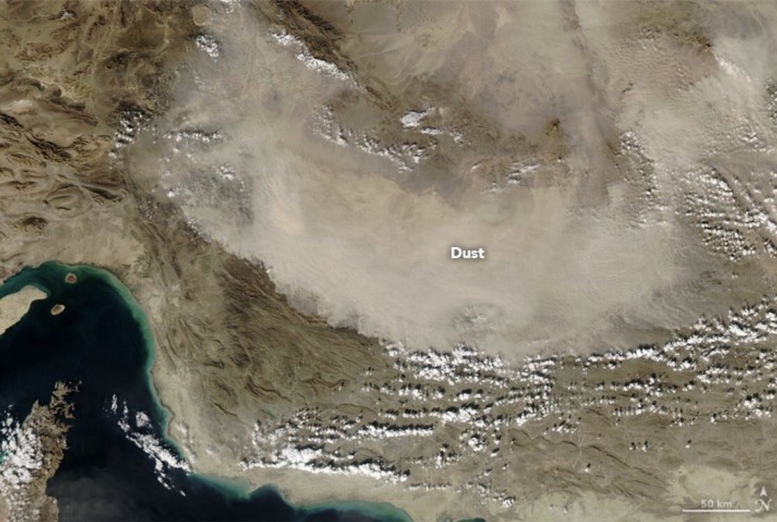 عکسی که ناسا از گرد و غبار جنوب شرق ایران از فضا منتشر کرد 