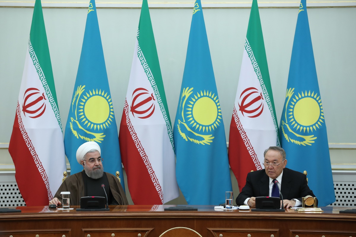با حضور روحانی و نظربایف؛ ایران و قزاقستان پنج سند همکاری امضا کردند