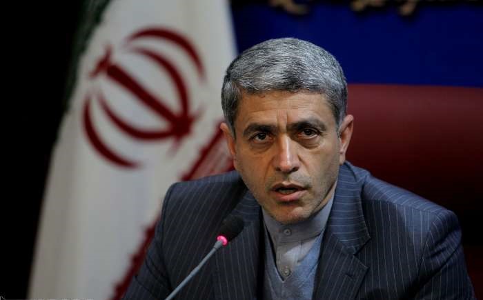 طیب‌نیا: بدهی دولت نسبت به کشورهای بزرگ دنیا پایین‌تر است