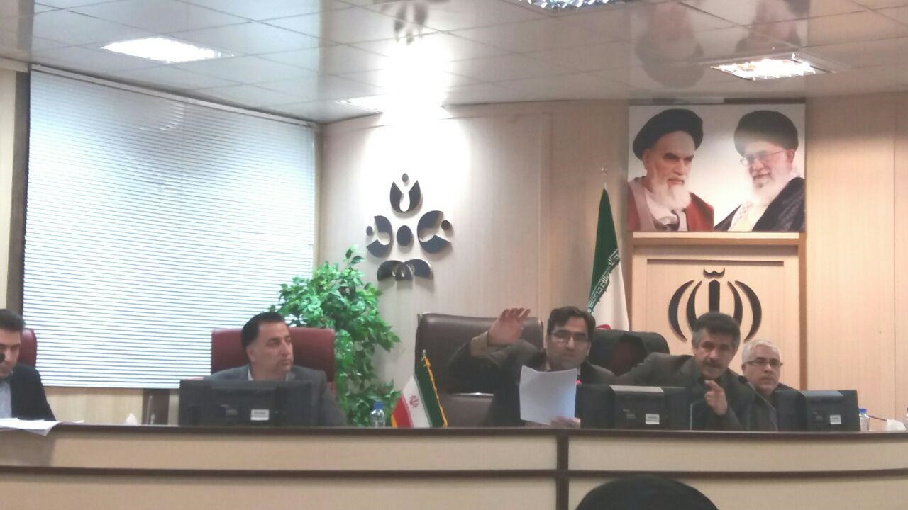 اجماع اعضای شورای شهر نسبت به خیبر/ قرارداد سه میلیاردی شهرداری جهت آسفالت خیابانها 