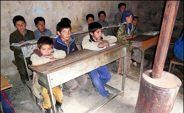 بطحایی خبر داد: تاسیس صندوق حمایت از عدالت آموزشی در مناطق محروم