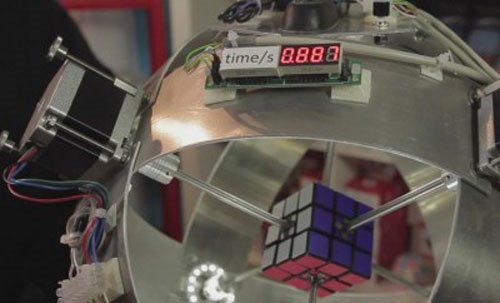 رباتی که رکورد حل مکعب روبیک را شکست/حل در کمتر از 1 ثانیه