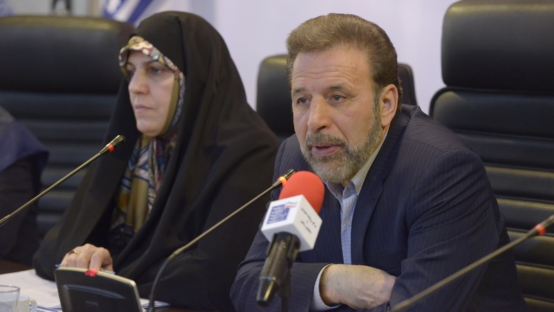 وزیر ارتباطات: دولت از فراهم شدن زمینه رشد بانوان استقبال می کند 