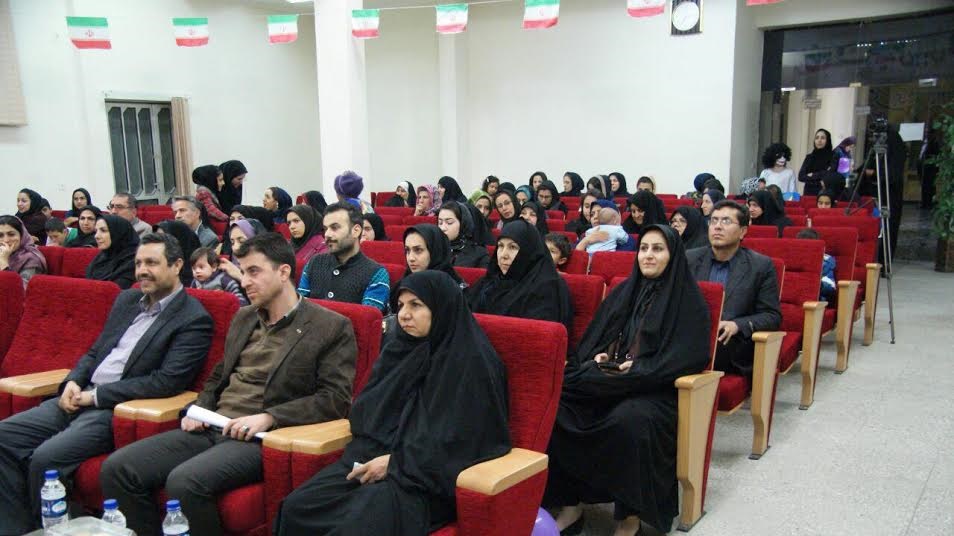هفتمین سرای محله با محوریت مادر و کودک و به نام رویش در سمنان افتتاح شد هفتمین سرای محله با محوریت مادر و کودک و به نام رویش در سمنان افتتاح شد