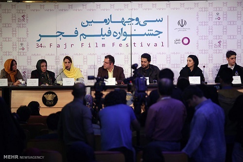 پرحاشیه‌ترین نشست روز دوم جشنواره فیلم فجر/از حضور رابعه اسکویی تا اعتماد دولتمردان به اصحاب هنر