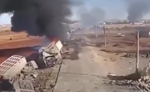 بمباران کاروان نفتی داعش