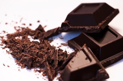 جمع آوری معروف ترین شکلات دنیا از 55 کشور/ علت؛ یک تکه پلاستیک در یک بسته اسنیکرز پیدا شد