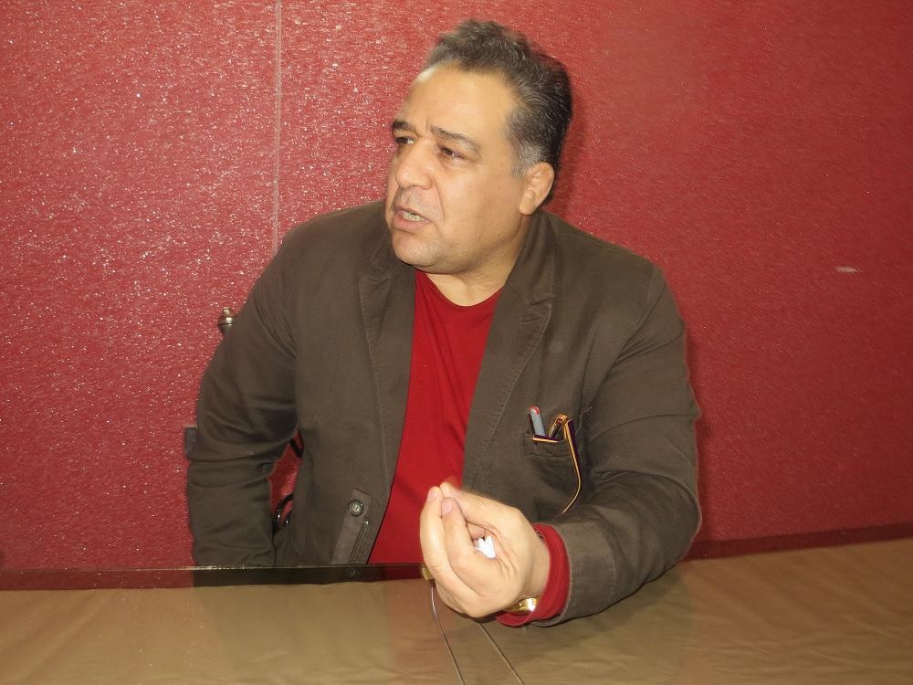 شبکه افلاک رسالت خود را  در قبال ورزش استان انجام  نمی دهد/ سیاست ورزشی جدای از علوم ورزشی است 