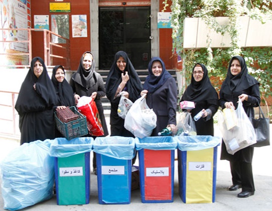 تشویق شهروندان به تحویل دادن زباله به سرای محلات تهران/ سرای محلات زباله دانی می شود؟