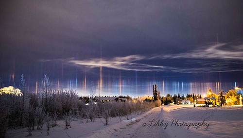 ستون‌ها نور بر فراز آلاسکا/عکس روز ناسا