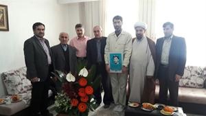 دیدار رئیس کل دادگستری استان البرز با خانواده شهدای دستگاه قضایی